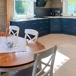 別荘 4 Star Holiday Home In Svelgen