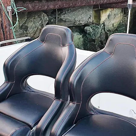 4 Star In Сasa de vacaciones Svelgen