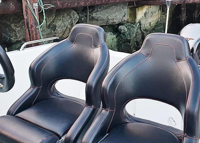 8 Person In Дом отдыха Svelgen