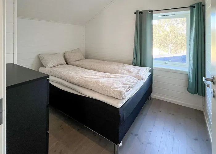 8 Person In Дом отдыха