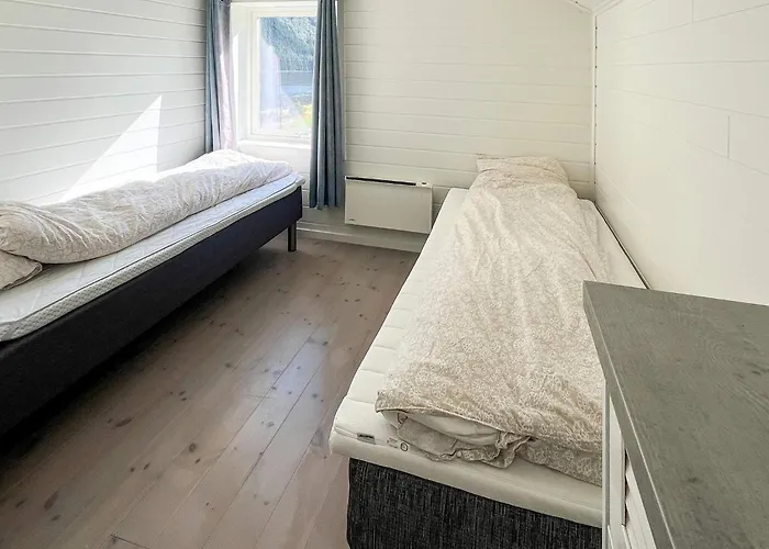 Дом отдыха 8 Person In