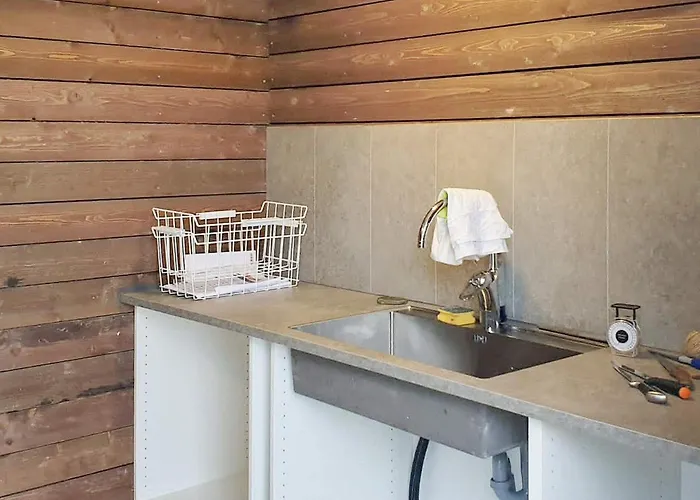 8 Person In Hébergement de vacances Svelgen